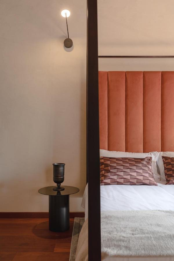 Torre Capranica Aparthotel โรม ภายนอก รูปภาพ
