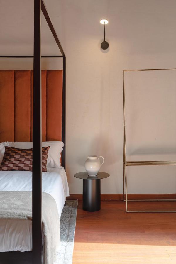 Torre Capranica Aparthotel โรม ภายนอก รูปภาพ